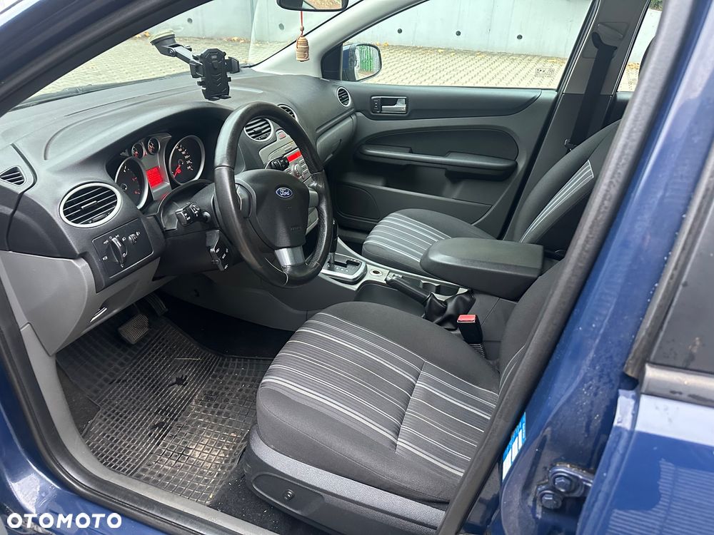Ford Focus - 8