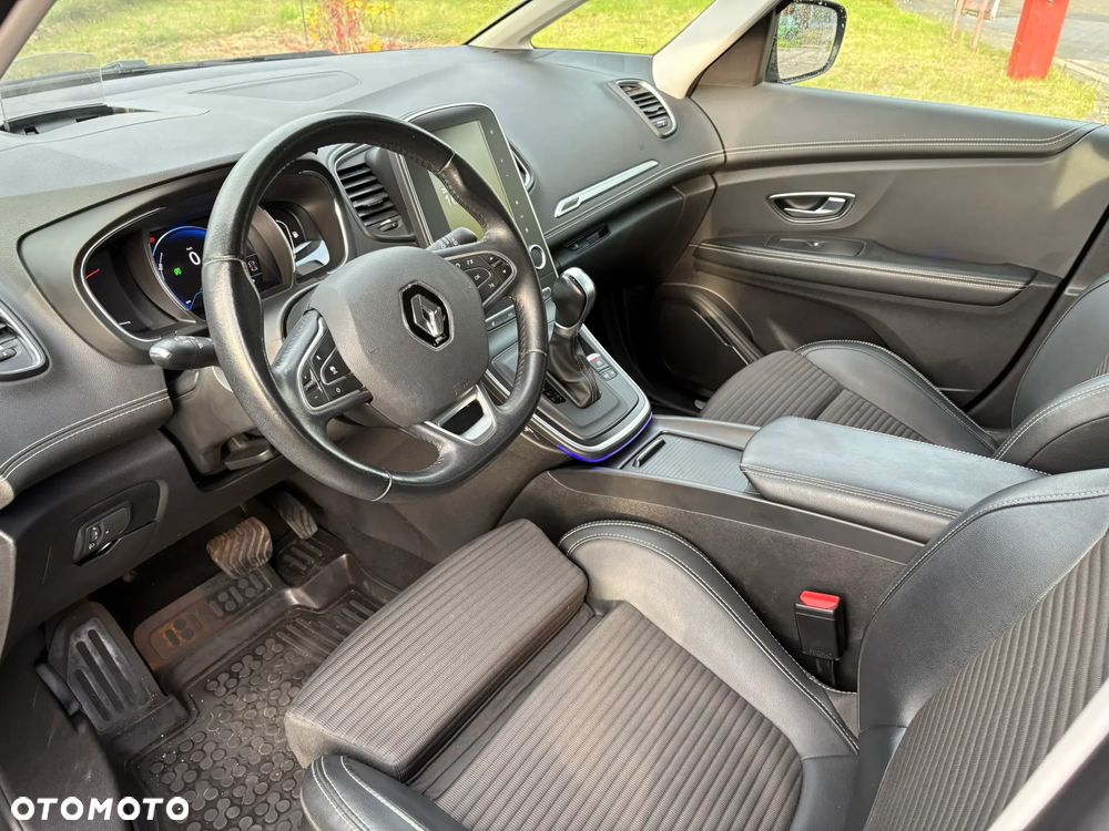 Renault Scenic 1.5 dCi Zen EDC - 8