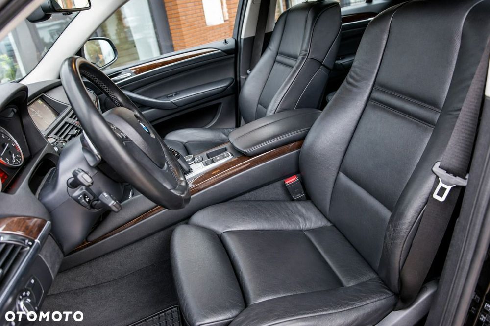BMW X6 2013
