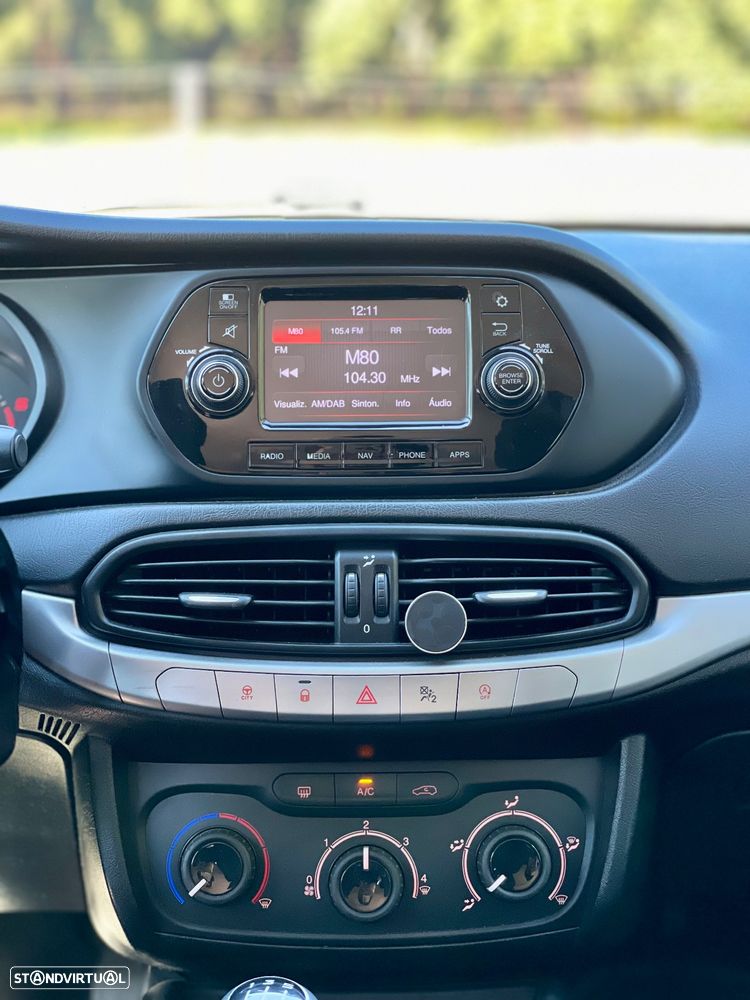 Fiat Tipo Station Wagon 1.3 M-Jet Lounge - 15