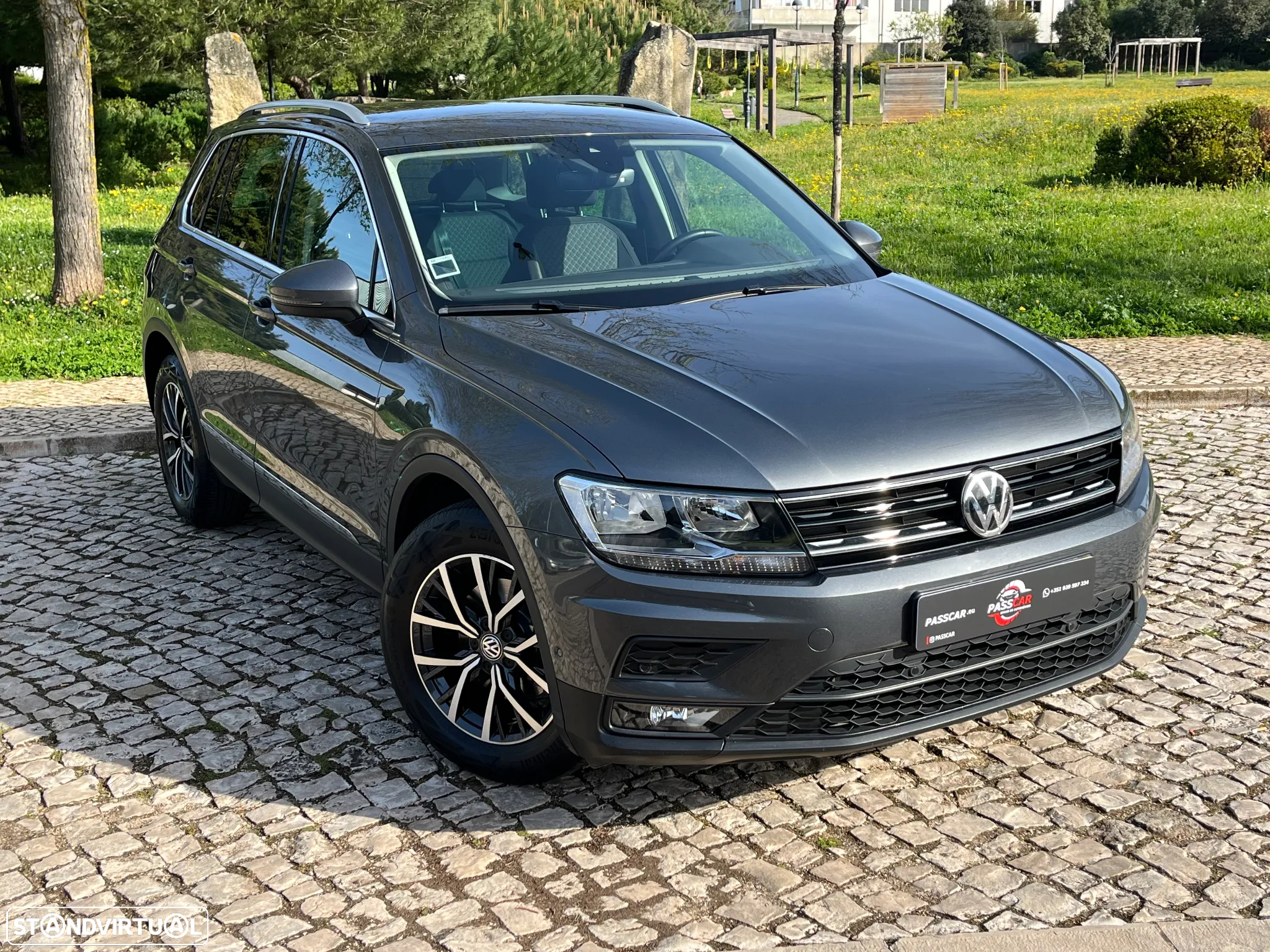 VW Tiguan 1.6 TDI Confortline - 2
