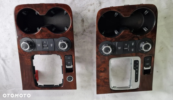 TUNEL , PANEL , RAMKA , UCHWYT NA KUBKI VW TOUAREG 7P6858602 STAN IDEALNY