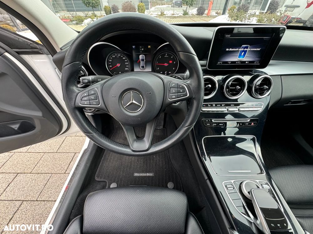 Mercedes-Benz C - 13