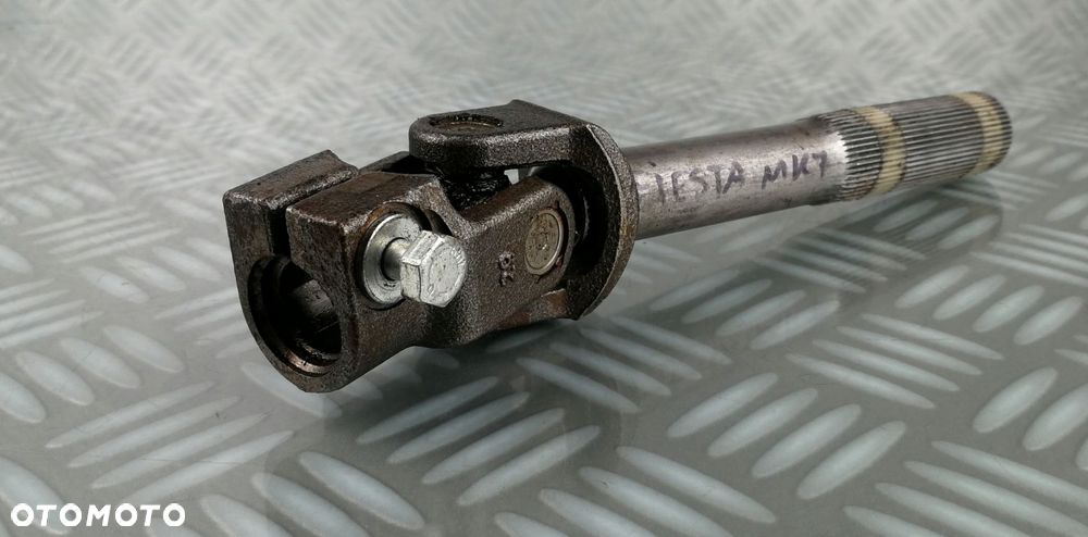 krzyżak łącznik kolumny przekładni kierowniczej przegub FORD FIESTA MK7 VII - 2
