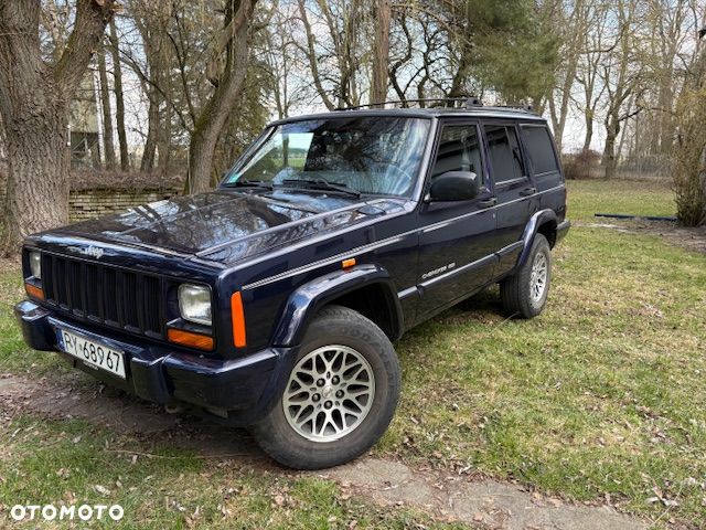 Jeep Cherokee - 3
