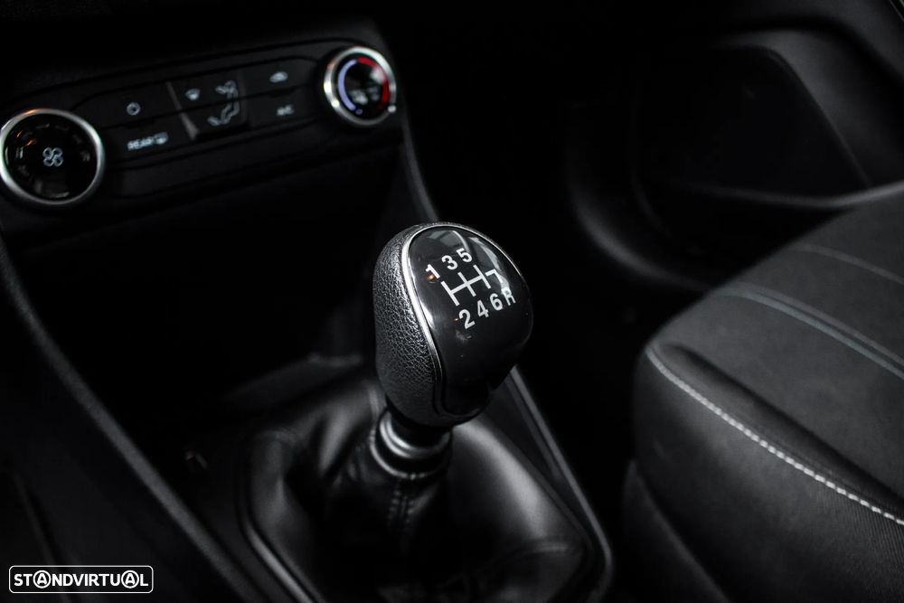 Ford Fiesta 1.0 EcoBoost Connected - 18