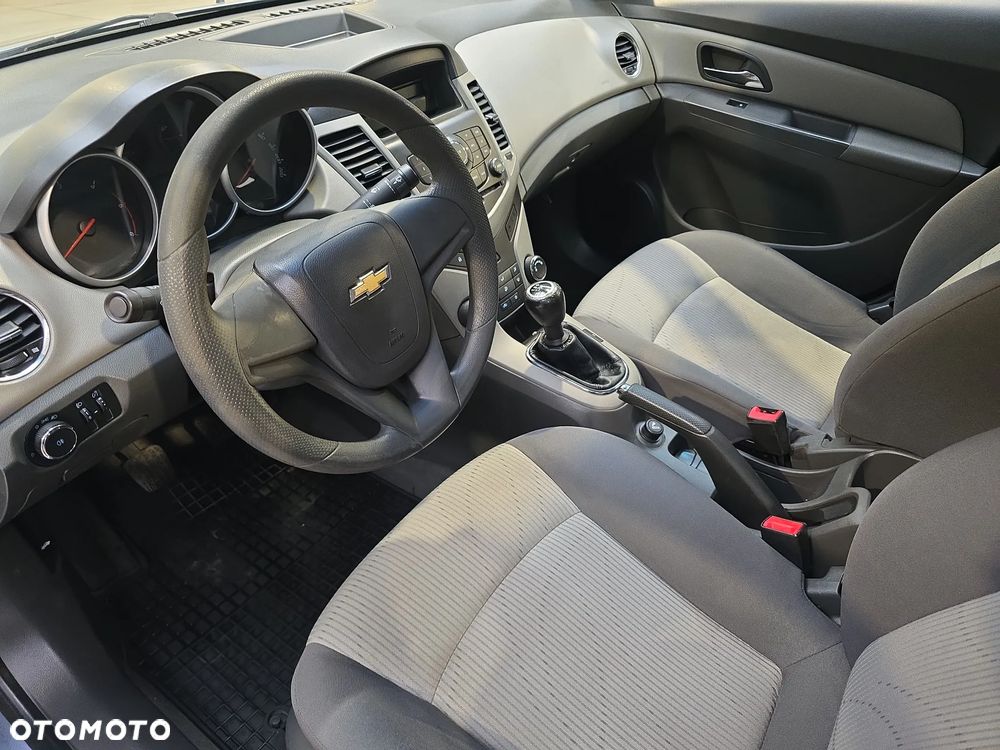 Chevrolet Cruze 2.0 VDCi Base - 10