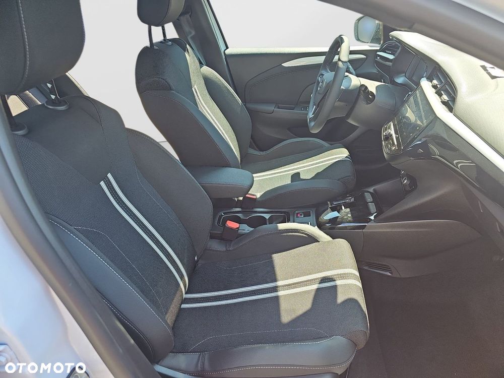 Opel Corsa GS - 13