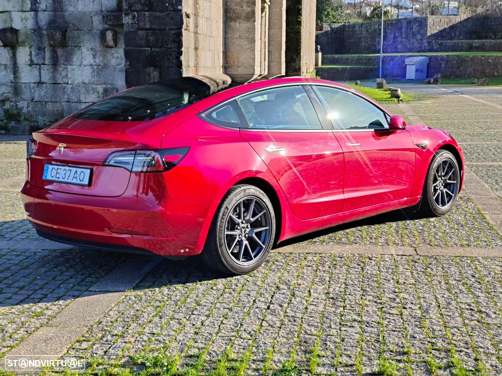 Tesla Model 3 Standard Range Plus RWD - 5