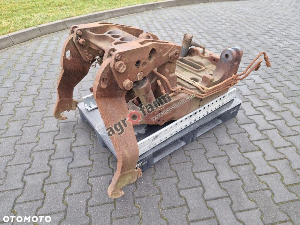 TUZ, przedni podnośnik, Case Puma 145 - 4