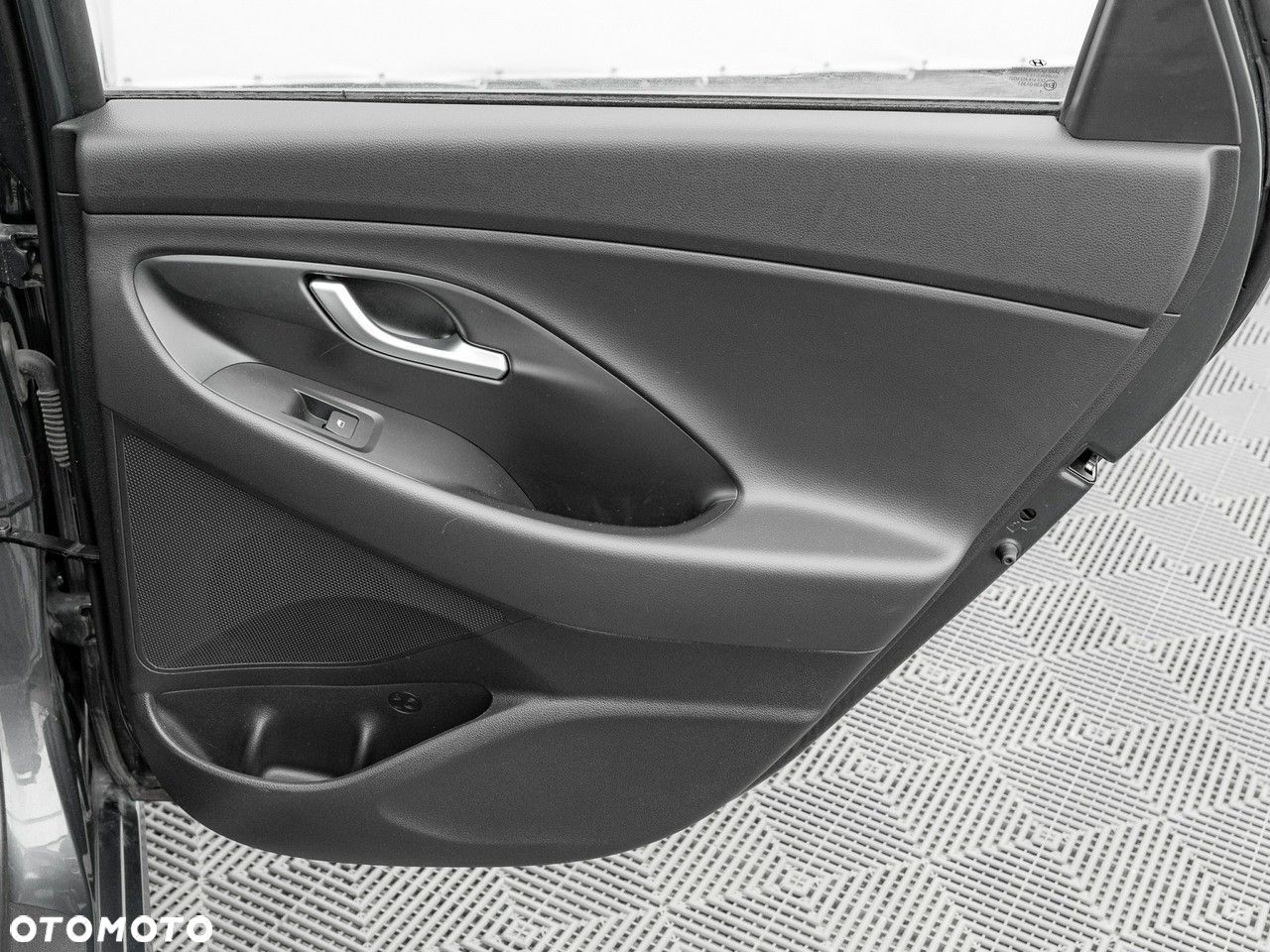 Hyundai i30 1.5 DPI Classic + - 27