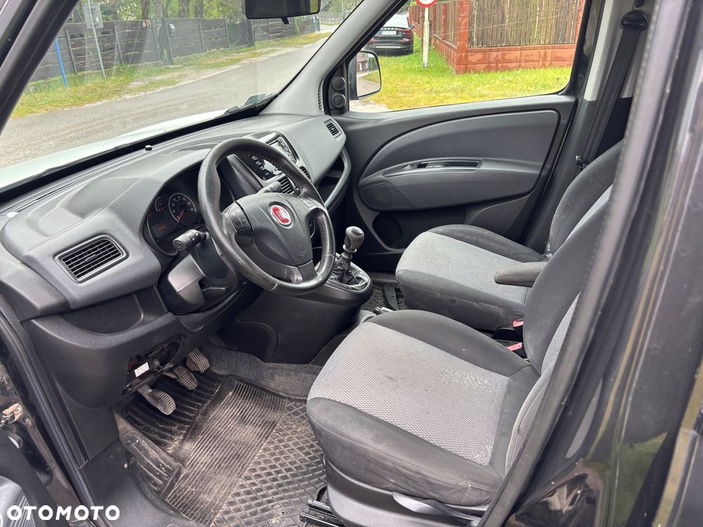 Fiat Doblo 2.0 Multijet 16V Emotion - 14