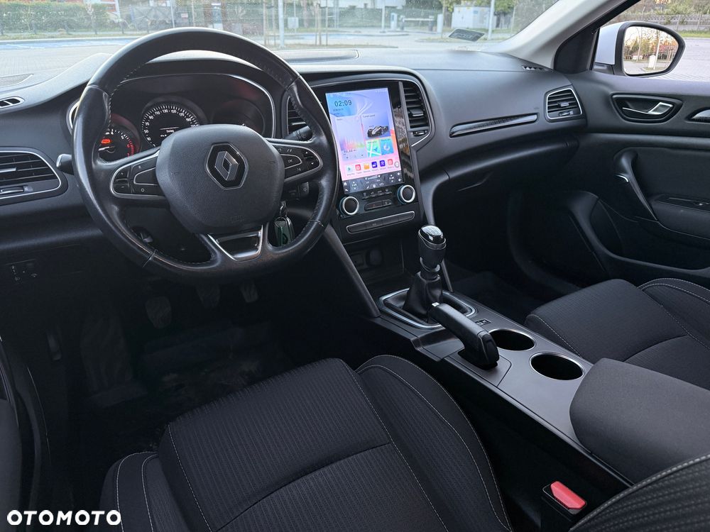 Renault Megane - 8