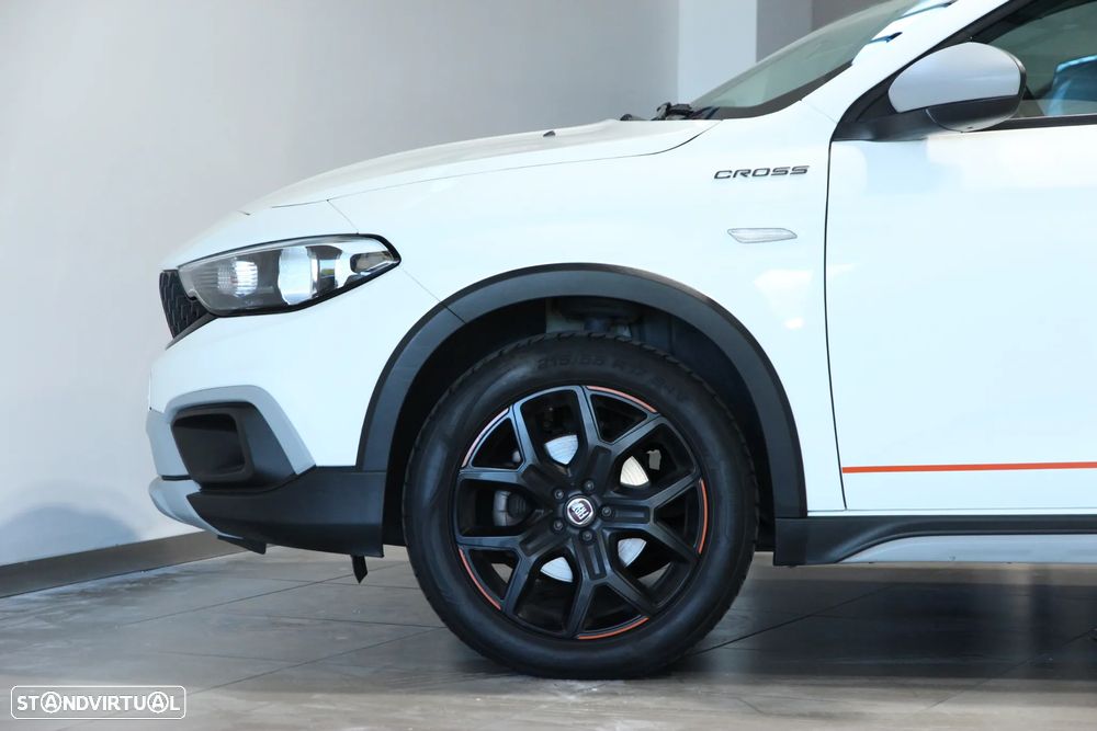Fiat Tipo Station Wagon Cross 1.0 GSE T3 Cross - 6