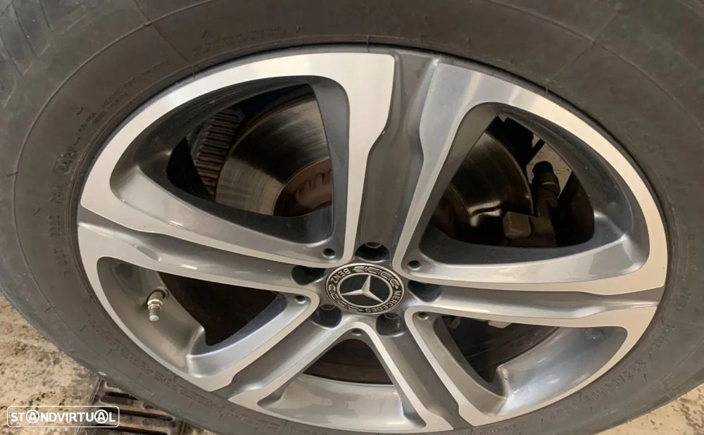 Mercedes-Benz GLC 300 e 4Matic - 7