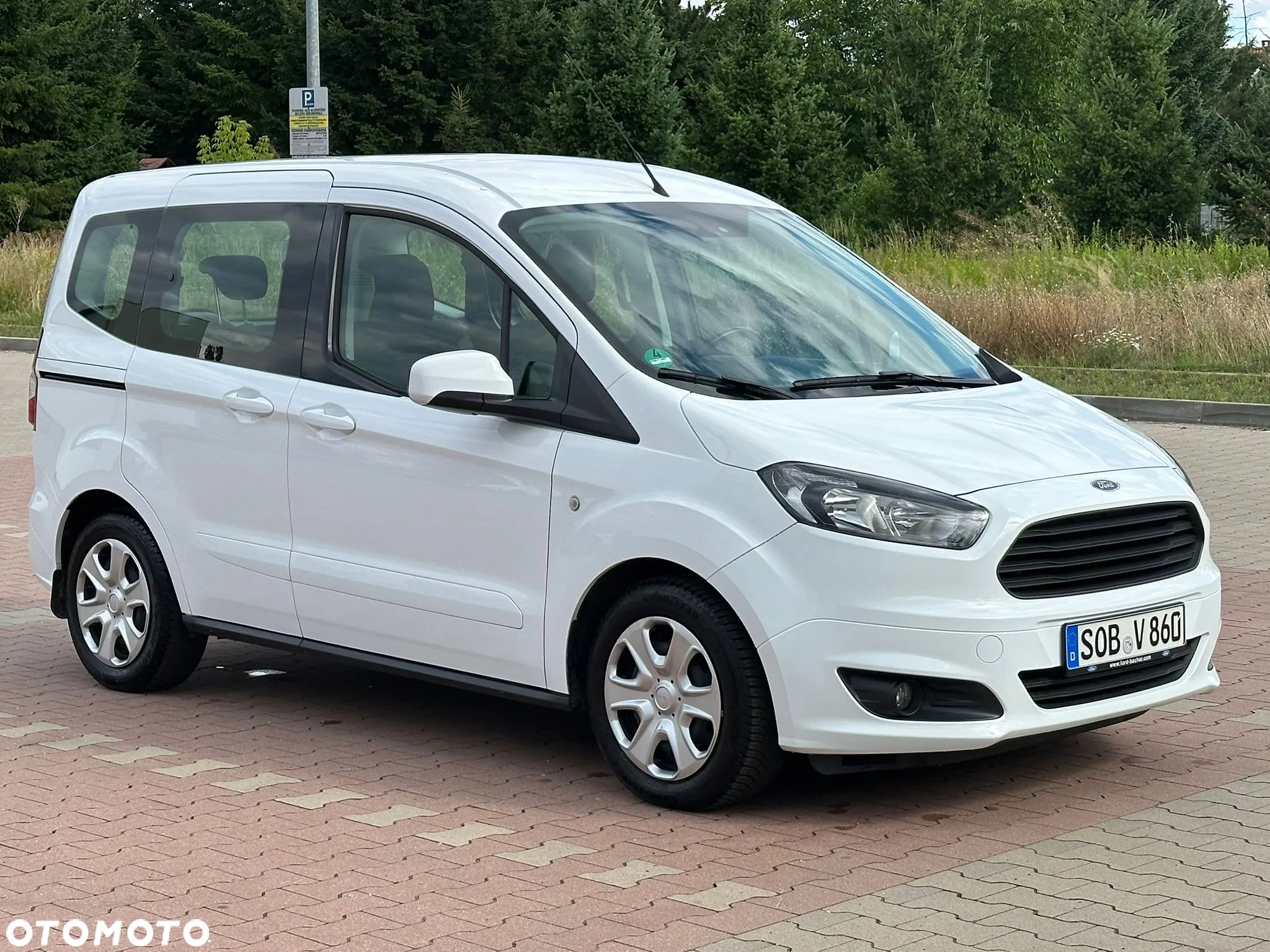 Ford Tourneo Courier 1.0 EcoBoost Ambiente - 7