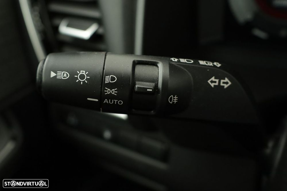 Nissan X-Trail 1.5 VC T N-Connecta 7L - 17