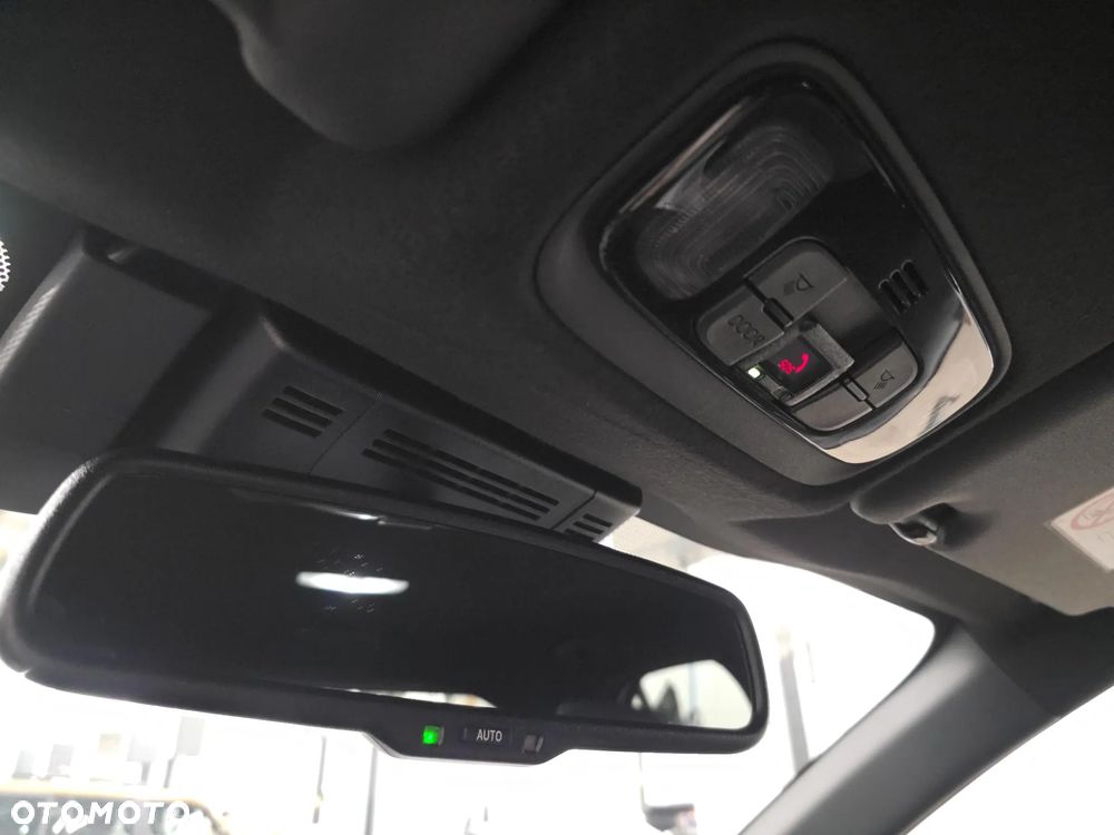 Toyota Yaris Cross Hybrid 1.5 Style - 23