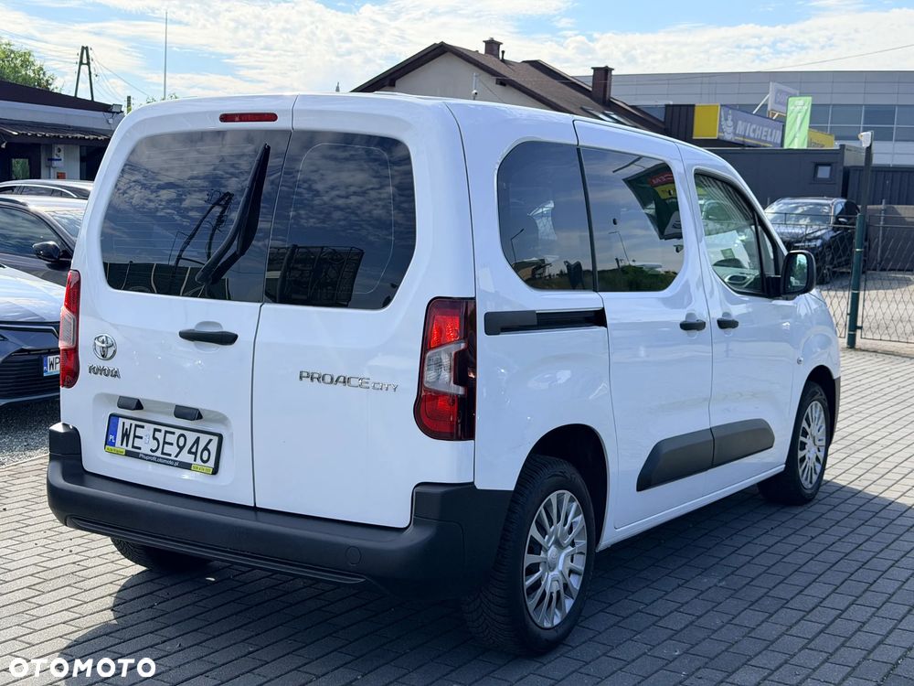 Toyota Proace City Verso 1.2 D-4T Family - 11