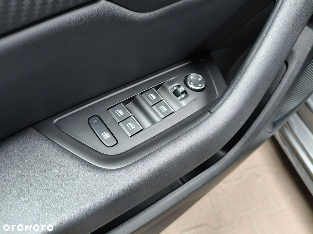 Peugeot 508 1.6 PureTech Allure Pack S&S EAT8 - 18