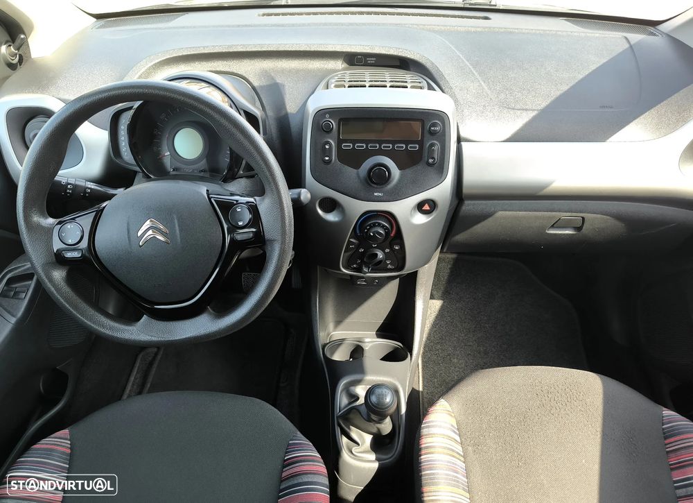 Citroën C1 1.0 VTi Feel S&S - 11