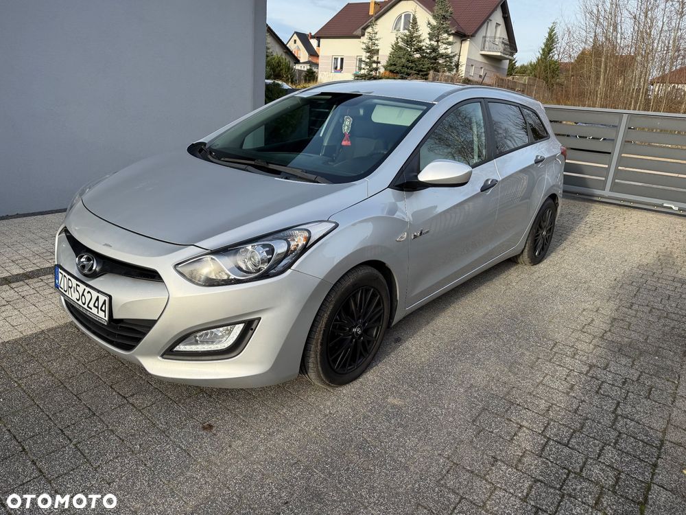 Hyundai i30 1.6 CRDi Comfort - 18