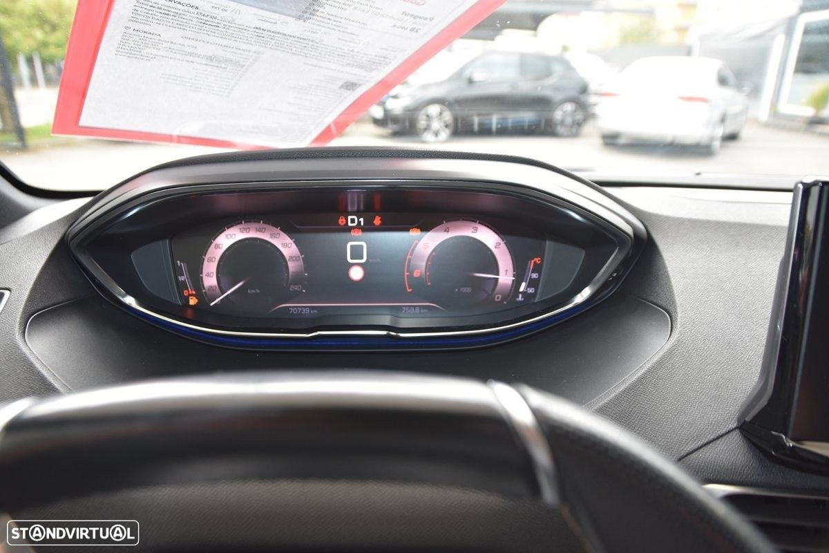 Peugeot 3008 1.5 BlueHDi GT EAT8 - 40