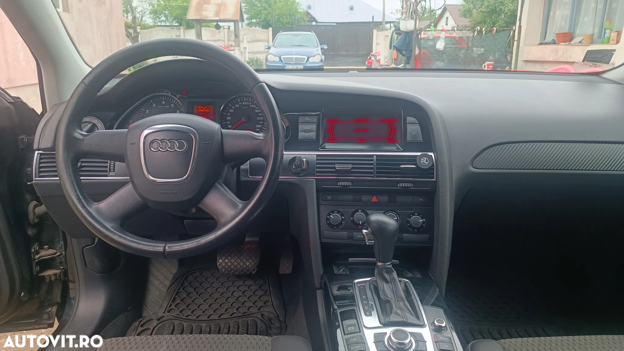 Audi A6 2.4 multitronic - 6