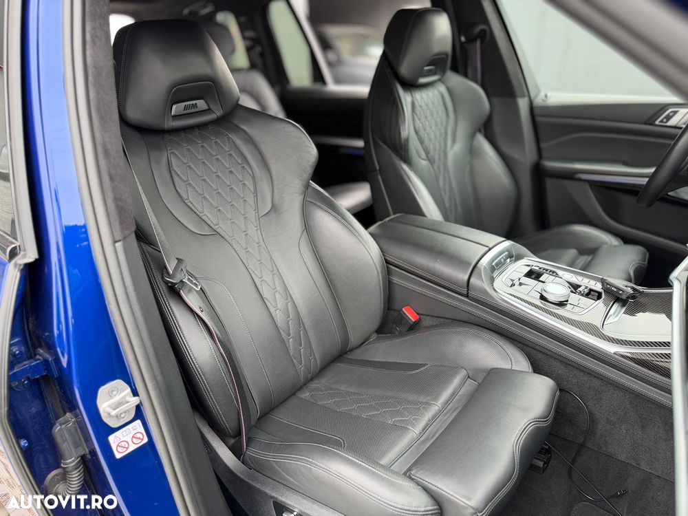 BMW X7 M60i xDrive - 33