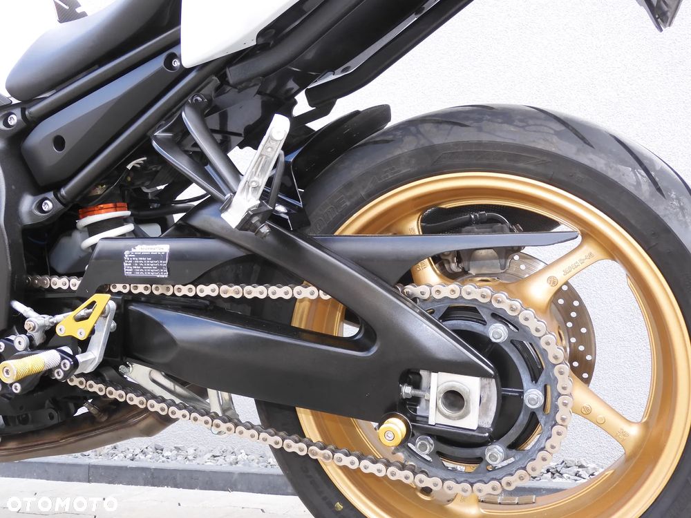 Yamaha FZ8 - 29
