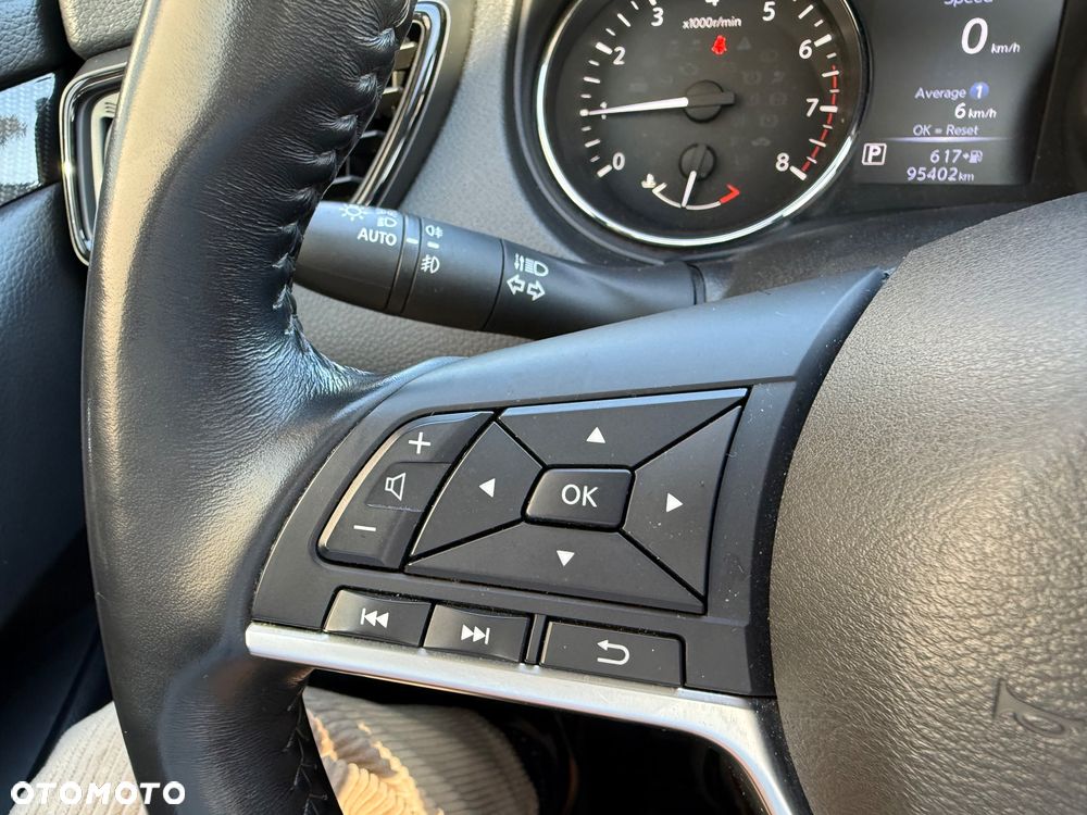 Nissan X-Trail 1.3 DIG-T Tekna 2WD DCT - 28