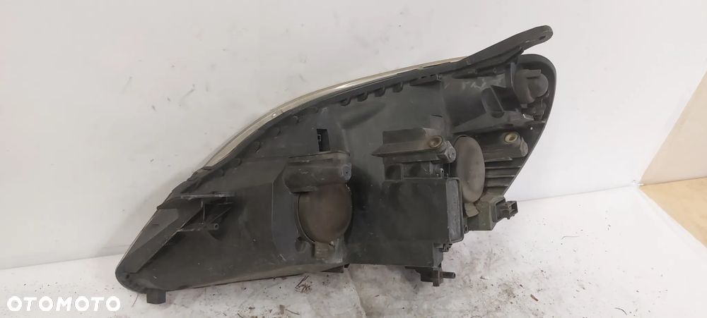 .  PRZOD PRZEDNIA LAMPA PRAWA OPEL ZAFIRA B - 4