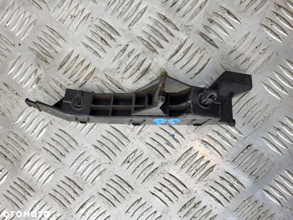 Mitsubishi L200 IV Ślizg Mocowanie Zderzaka Przód - 6