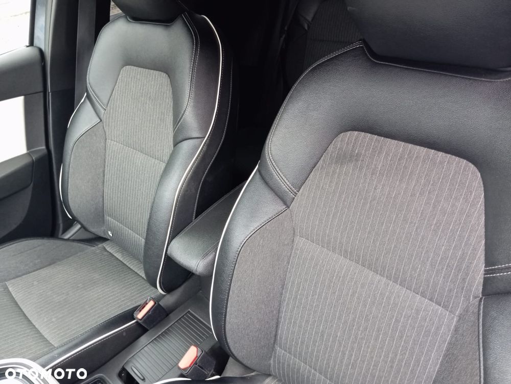 Renault Clio - 14