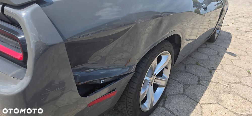 Dodge Challenger Automatik R/T Plus - 18