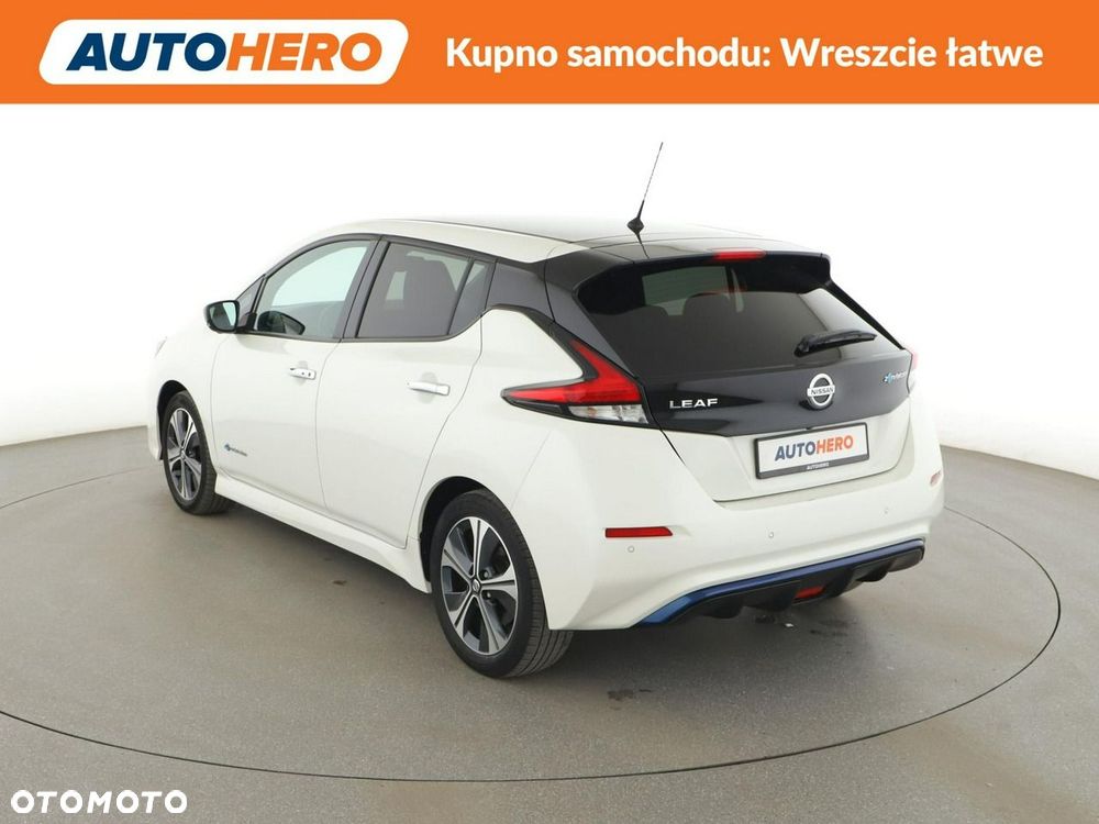 Nissan Leaf - 5