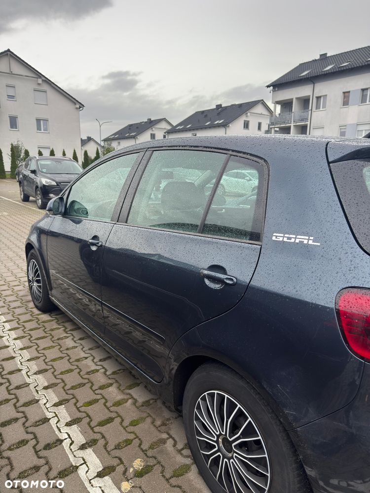 Volkswagen Golf Plus 2.0 TDI Comfortline DSG - 5