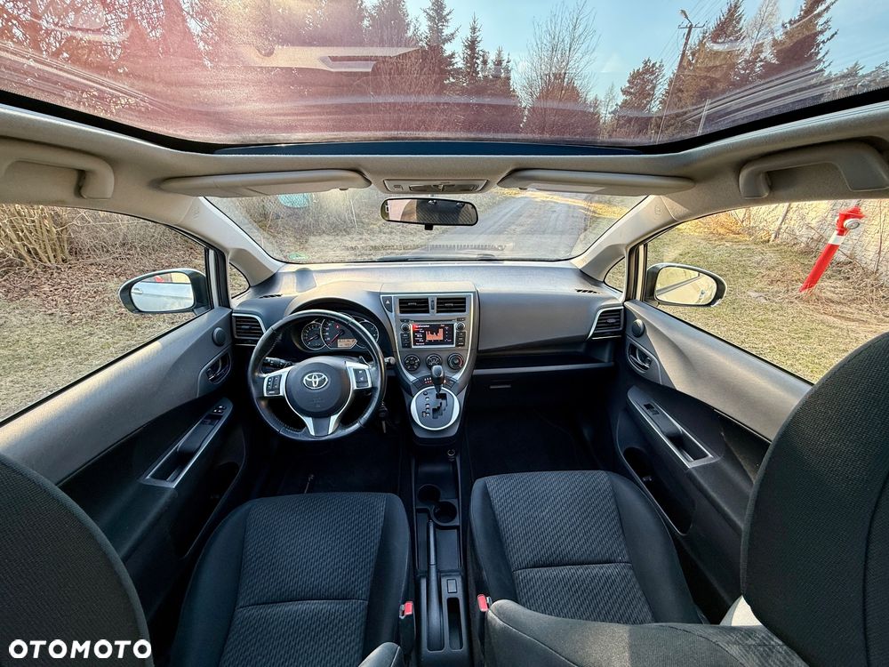 Toyota Verso S 1.33 Premium MS - 5