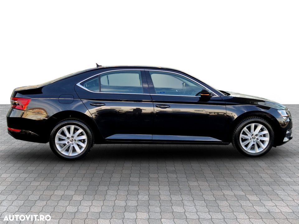 Skoda Superb 2.0 TDI DSG Style - 7