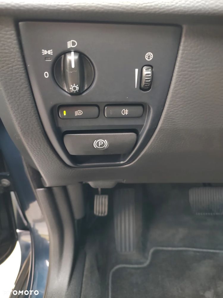 Volvo XC 90 D5 AWD Geartonic Summum - 37