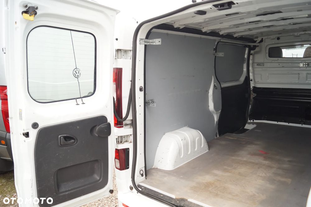 Opel Vivaro - 32