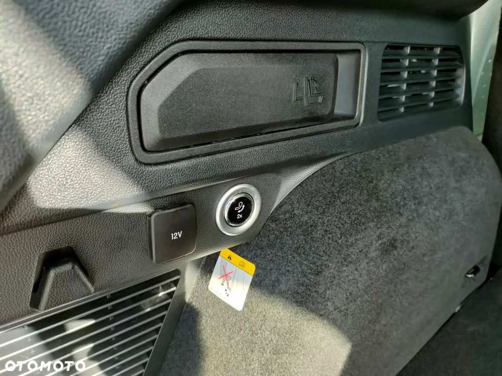 Ford Kuga 2.0 EcoBlue 4x4 TITANIUM - 35