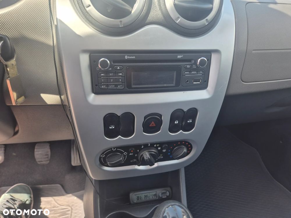 Dacia Sandero 1.2 16V Ambiance - 17