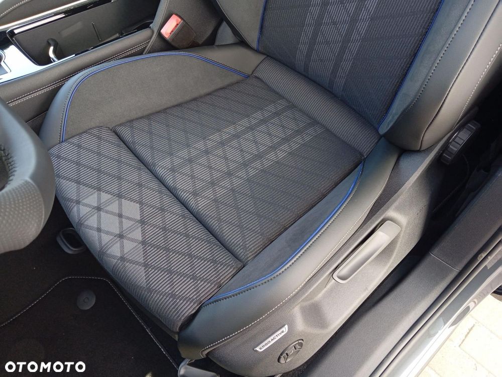 Volkswagen Tiguan - 14