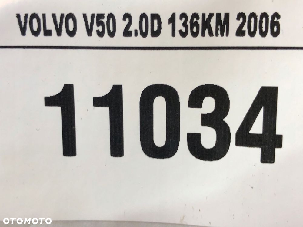 volvo v50 lampa prawy tył tylna kombi - 7