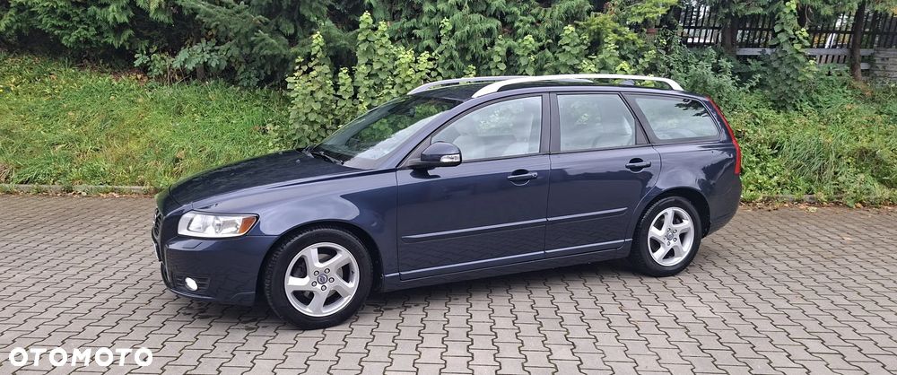 Volvo V50 2011 photo 3