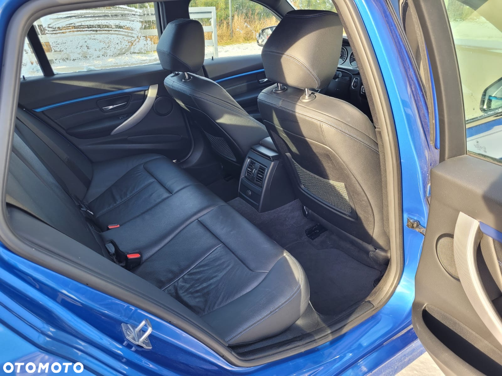 BMW Seria 3 320i M Sport - 12
