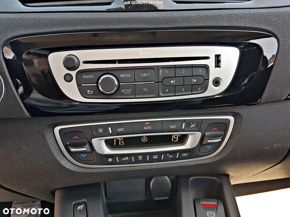 Renault Scenic ENERGY TCe 115 S&S Bose Edition - 19