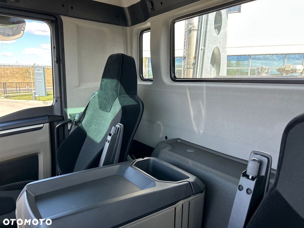 Inny MAN TGS 18.520 4X4 BL SA - 15