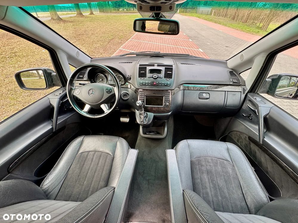 Mercedes-Benz Viano - 15